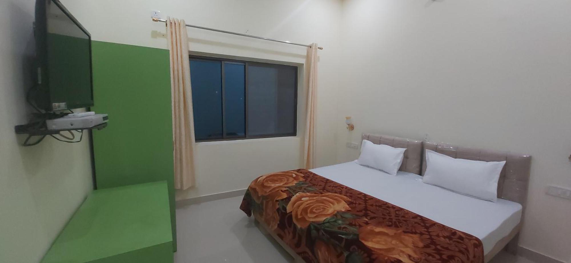Shivansh Palace Homestay & Marriage Garden Khajurāho エクステリア 写真